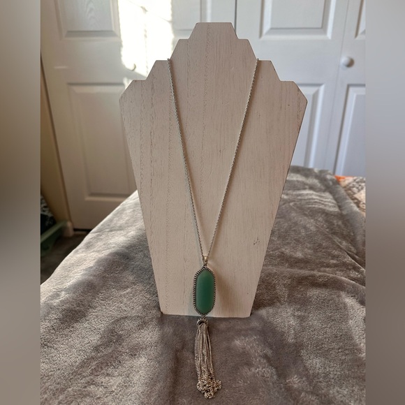 Elegant Silver Tone and Aqua Green Pendant Long Necklace GUC - Picture 2 of 7